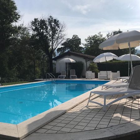 Appartamento Lussuoso 2 In Villa Riccardo Barga Esterno foto