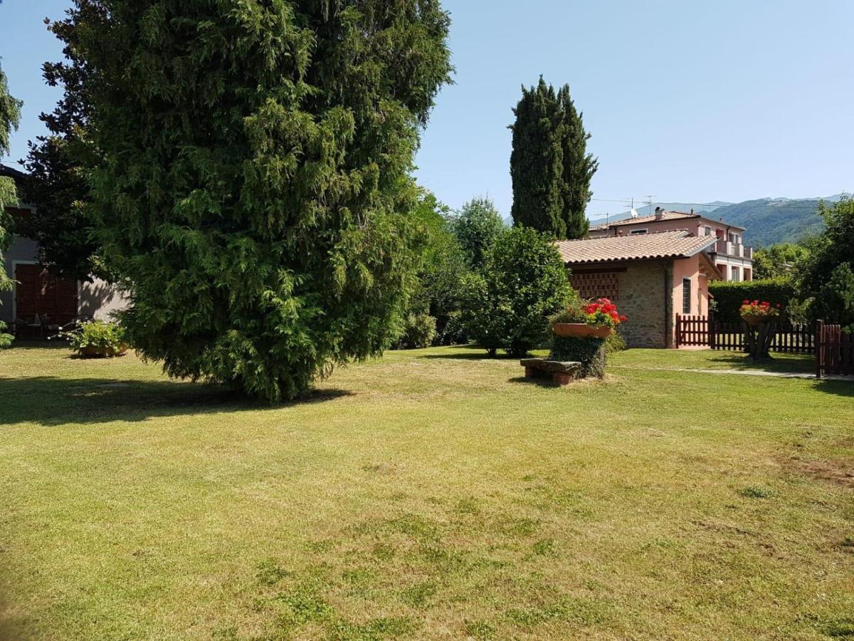 Appartamento Lussuoso 2 In Villa Riccardo Barga Esterno foto