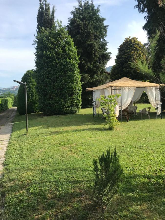 Appartamento Lussuoso 2 In Villa Riccardo Barga Esterno foto